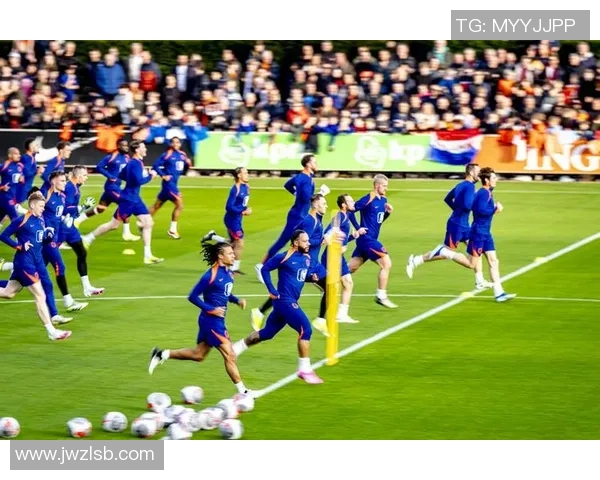 赫罗对决墨尔本城期待精彩对抗揭示足球魅力与团队精神